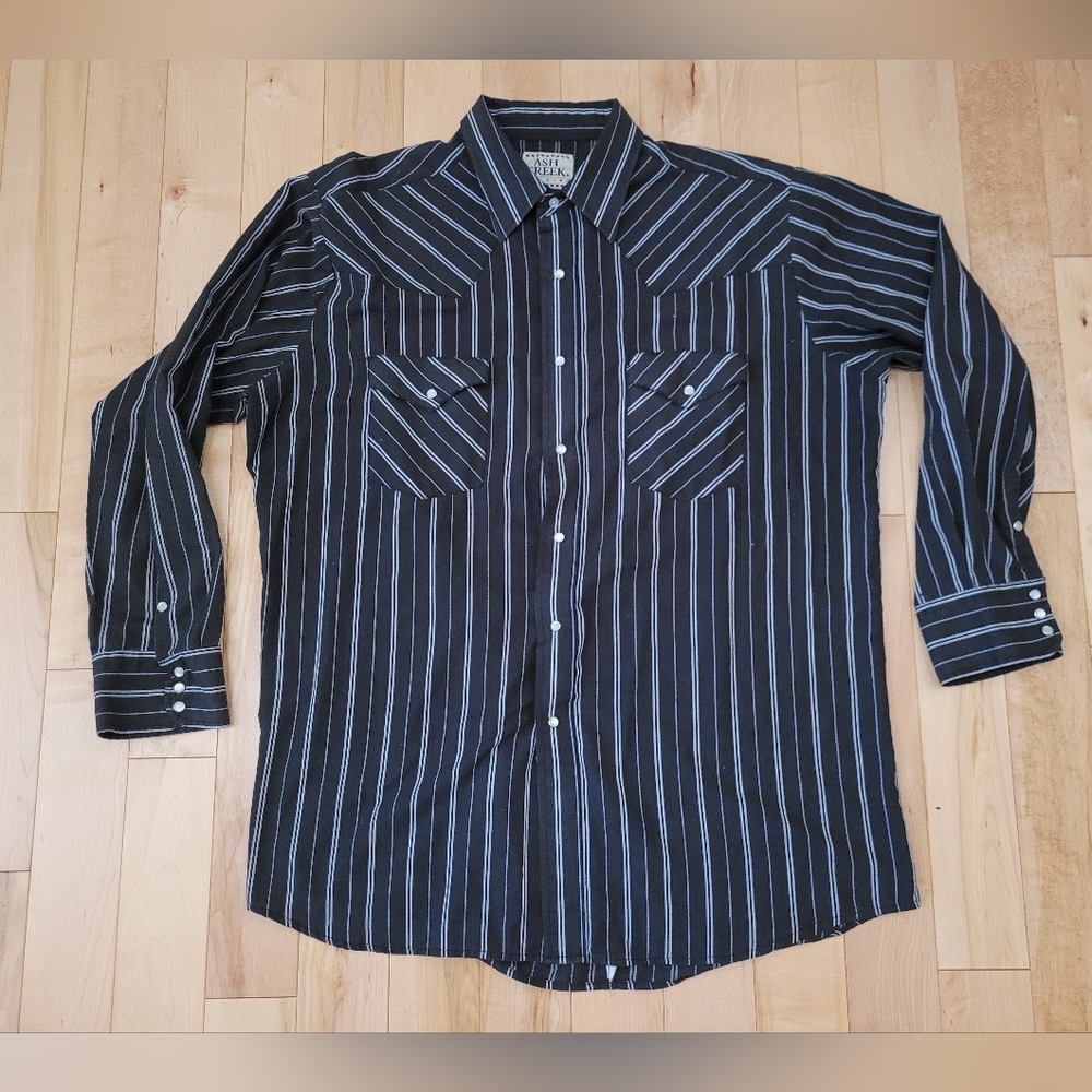 Ash Creek men's size XL snap up shirt